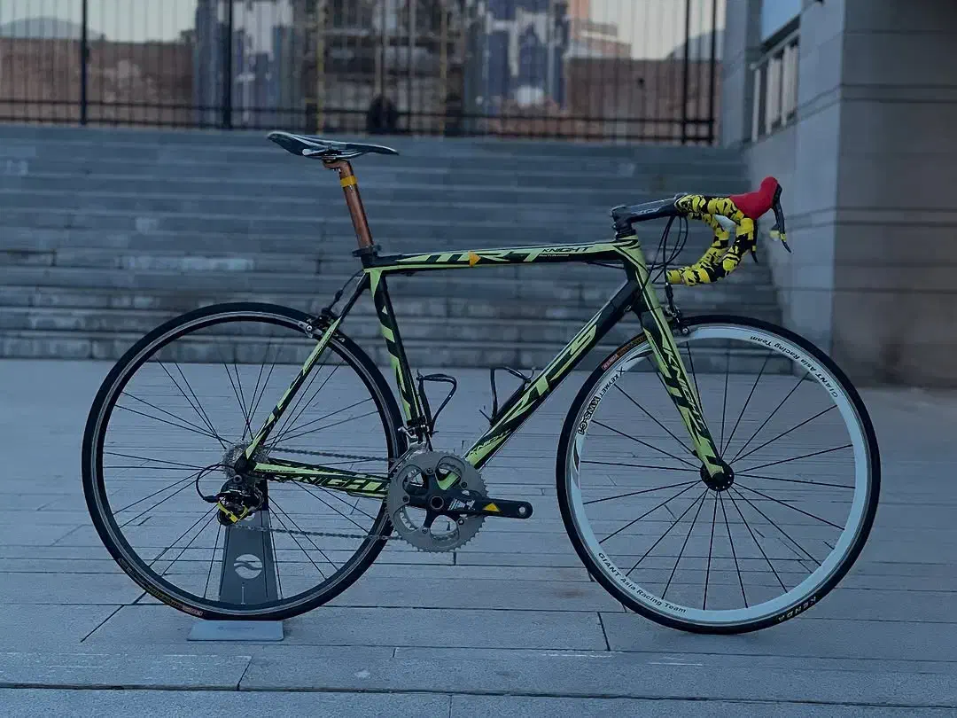 دوچرخه حرفه ای کورسی RTS کربن|دوچرخه، اسکیت، اسکوتر|عجب شیر, |دیوار