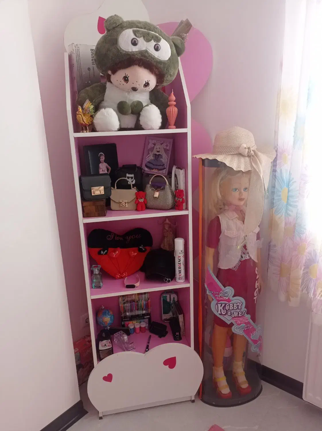 تخت وکمد|تخت و سرویس خواب|مهاجران, |دیوار