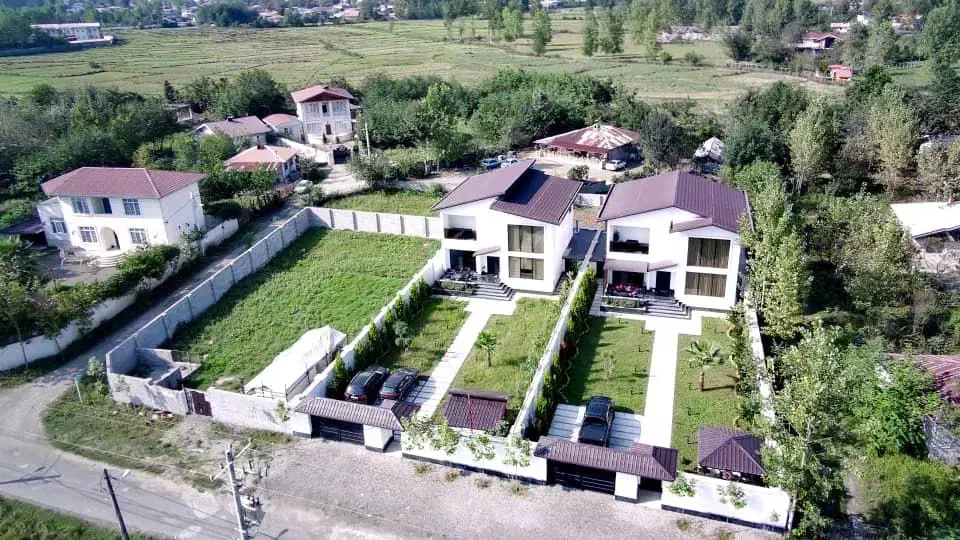 اجاره ویلا استخر دار تراس دلنشین ویو جنگل 024|اجارهٔ کوتاه‌مدت ویلا و باغ|شفت, |دیوار