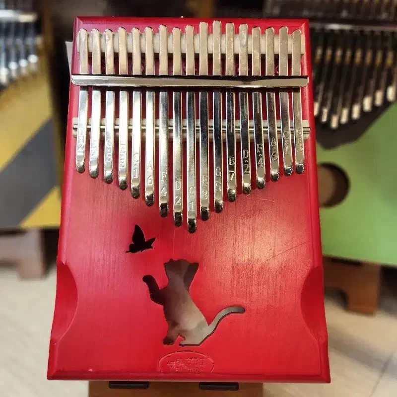 کالیمبا|پیانو، کیبورد، آکاردئون|ورزنه, |دیوار