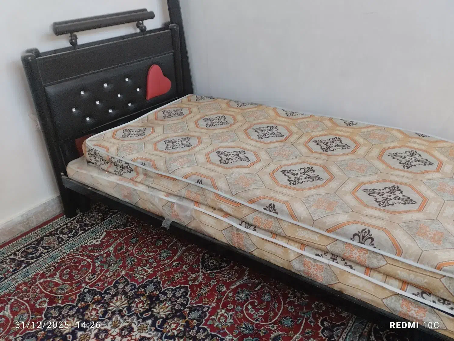 تخت خواب|تشک تختخواب|مریوان, |دیوار