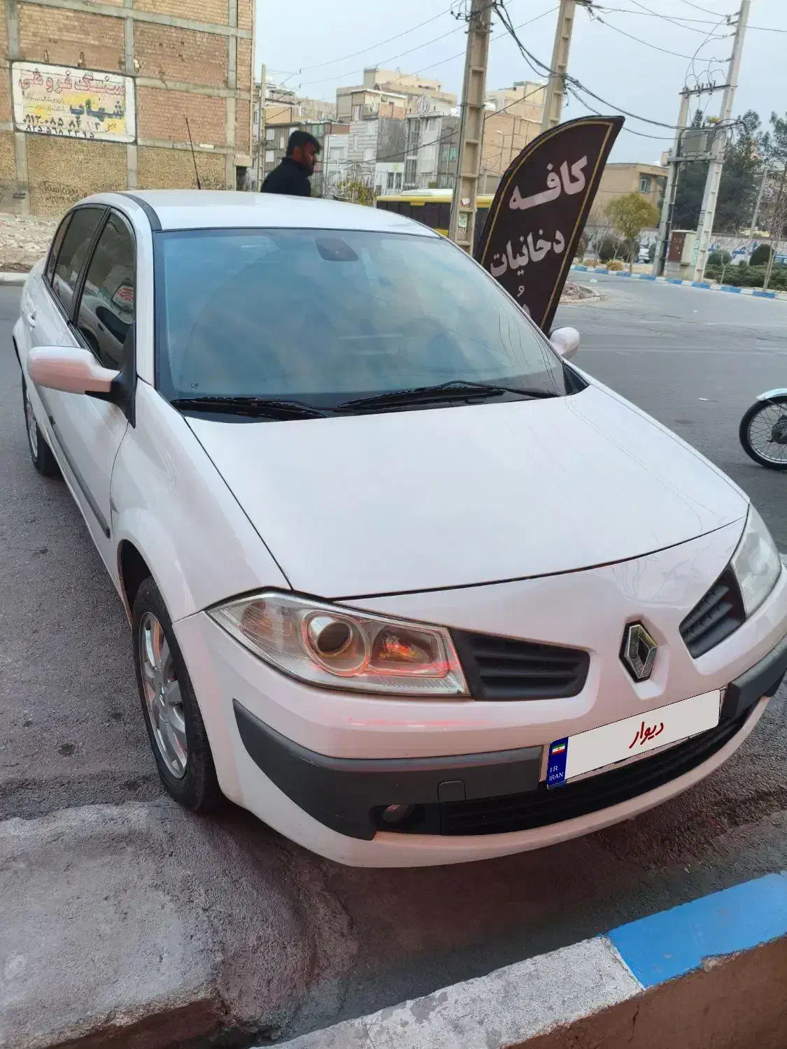 مگان ۲۰۰۰ مدل ۹۱ استثنایی بی رنگ|خودرو سواری و وانت|نسیم‌شهر, |دیوار