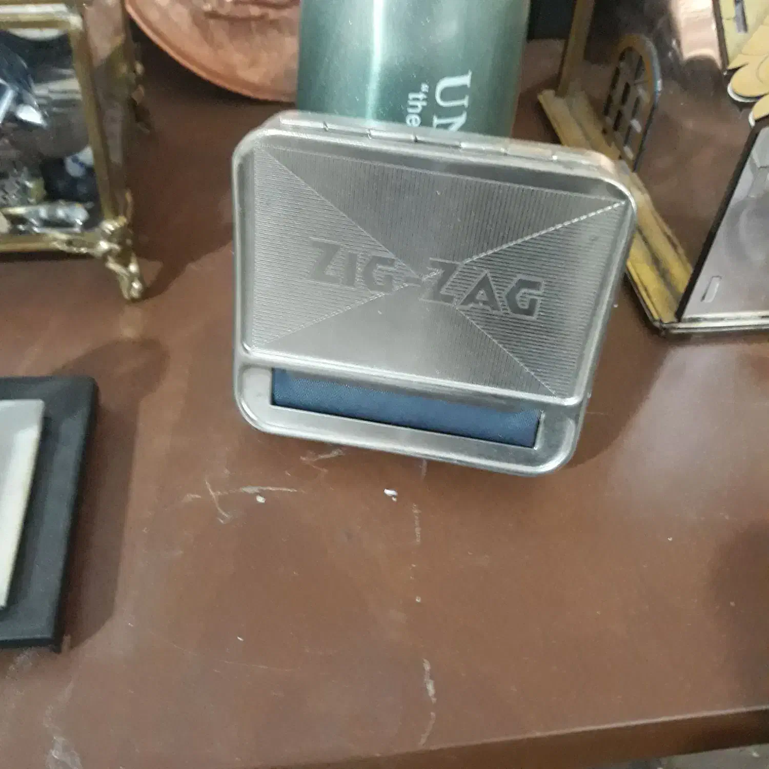 سیگار پیچ و چوپوق و تبرزین و کشکول برنجی کلکسیونی|کلکسیون اشیاء عتیقه|اسلام‌شهر, شهرک مفیدی|دیوار