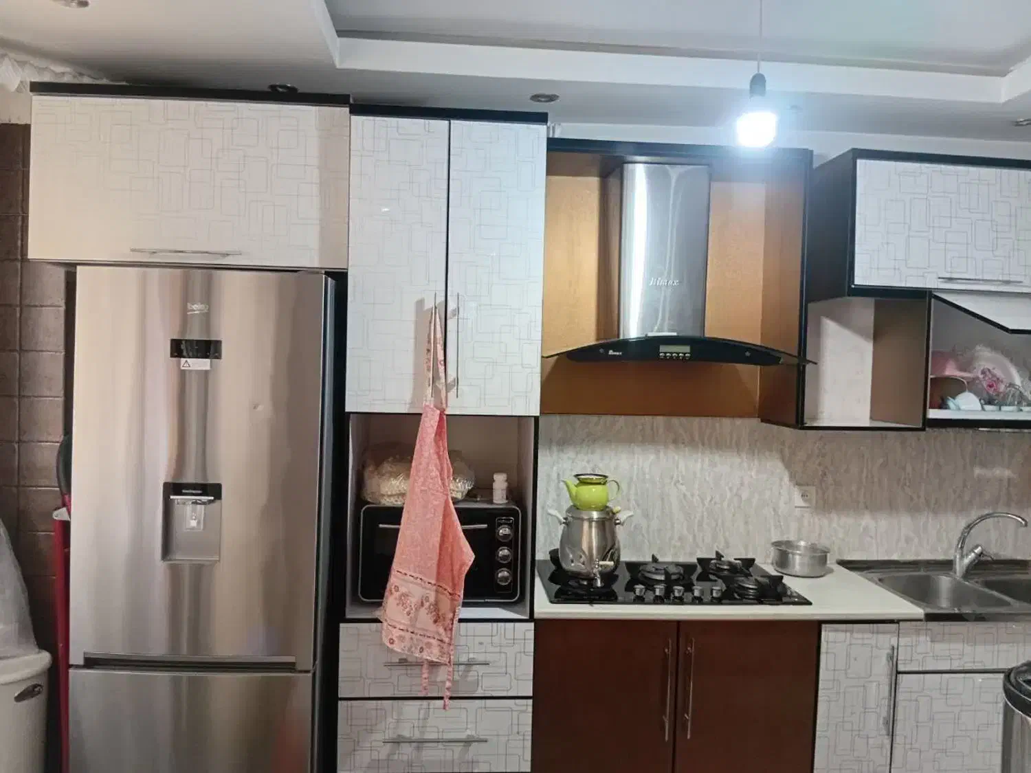 کابینت های گلاس ترک دست دوم|کتابخانه، شلف، قفسه‌های دیواری|اسلام‌شهر, شهرک مفیدی|دیوار