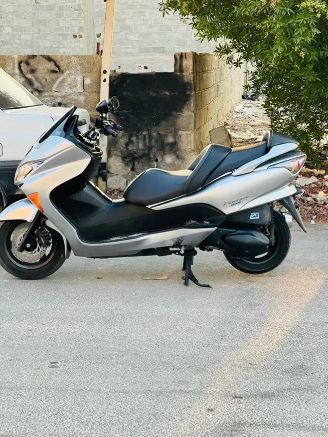 هندا فورزا۲۵۰سی سی مدل2009|موتورسیکلت|مهر, |دیوار