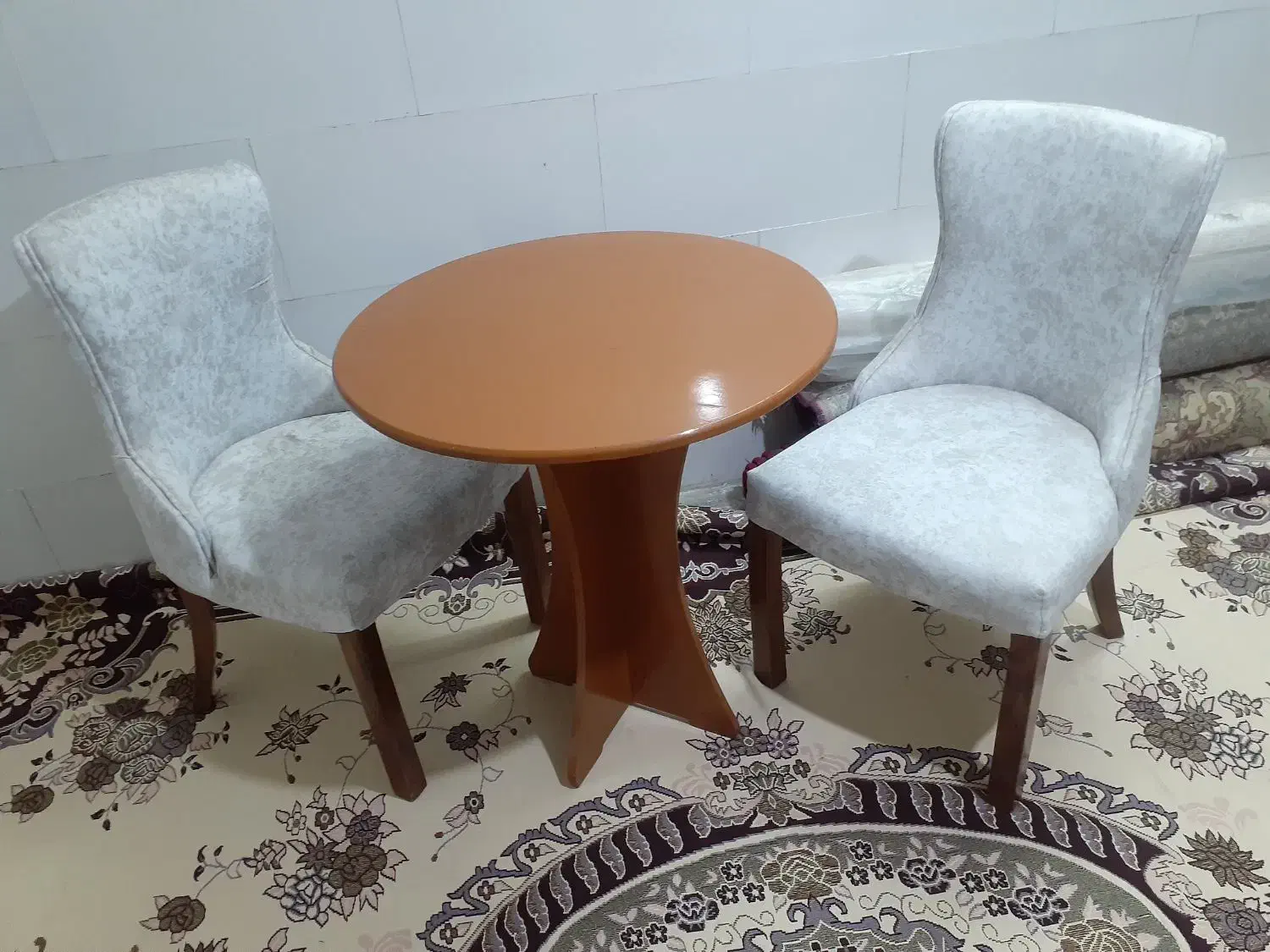 نهارخوری ۲ نفره|میز و صندلی غذاخوری|بروجرد, |دیوار