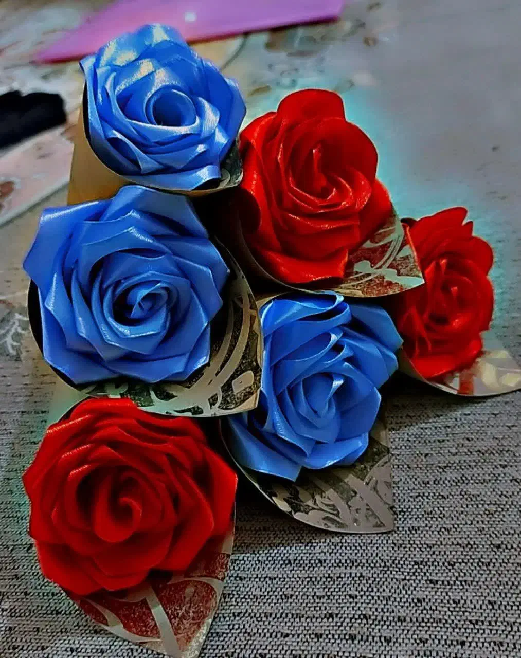 باکس گل و تک شاخه|گل مصنوعی|سمنان, |دیوار