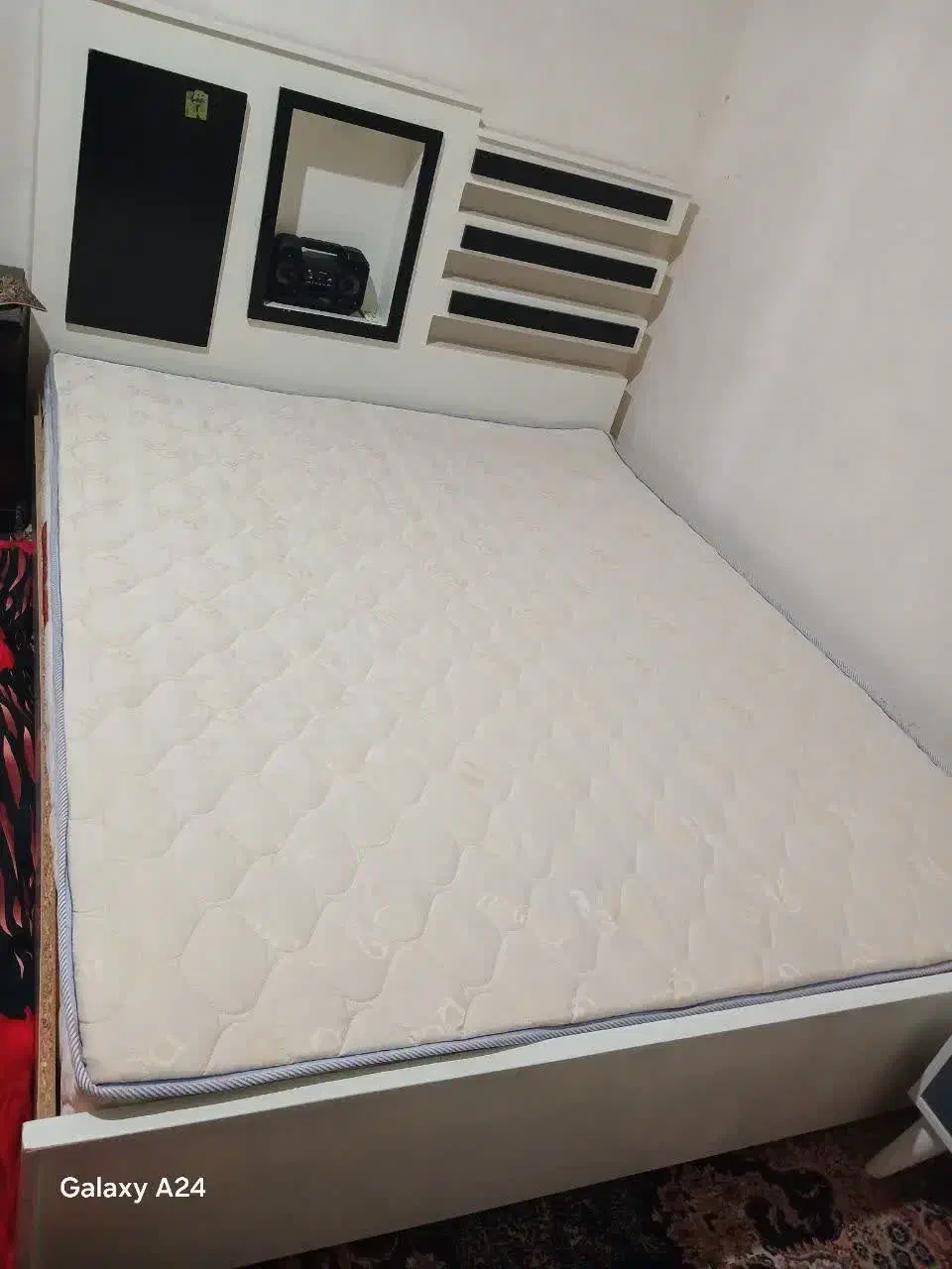 تختخواب دو نفره|تخت و سرویس خواب|ساوه, |دیوار