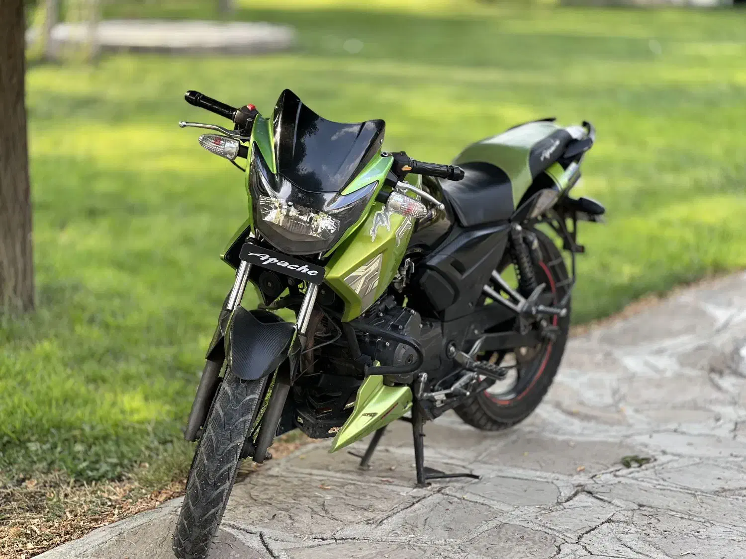 آپاچی ۹۳ نیوفیس اقساط|موتورسیکلت|قروه, |دیوار