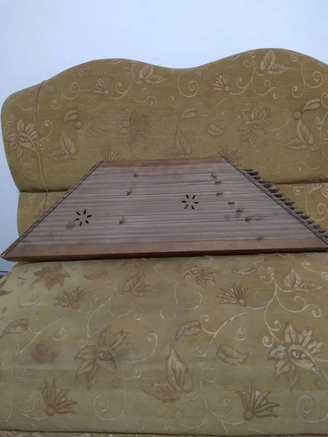 سنتور|سازهای سنتی|فولادشهر, مسکن مهر فولادشهر|دیوار