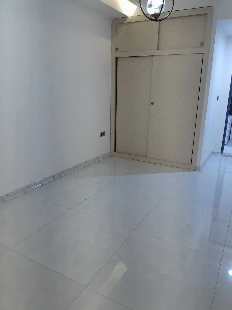 آپارتمان ۱۲۶متری نوساز.دروازه دولت.پیچ شمرون