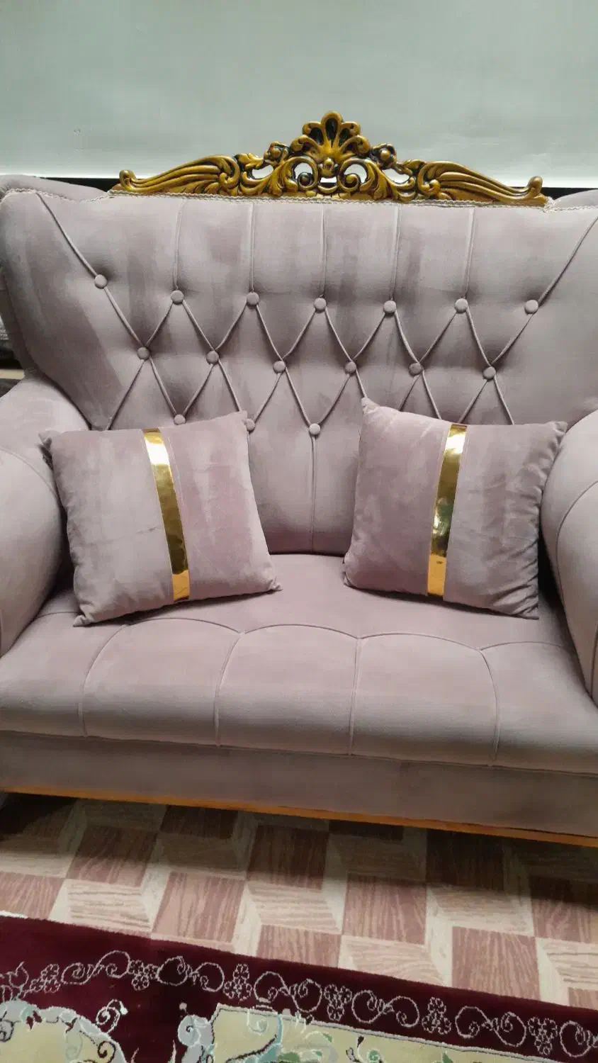 کاملا سالم نونو بدونه هیچ خرابی همراه با عسلی هاش|مبلمان خانگی و میز عسلی|نورآباد, |دیوار