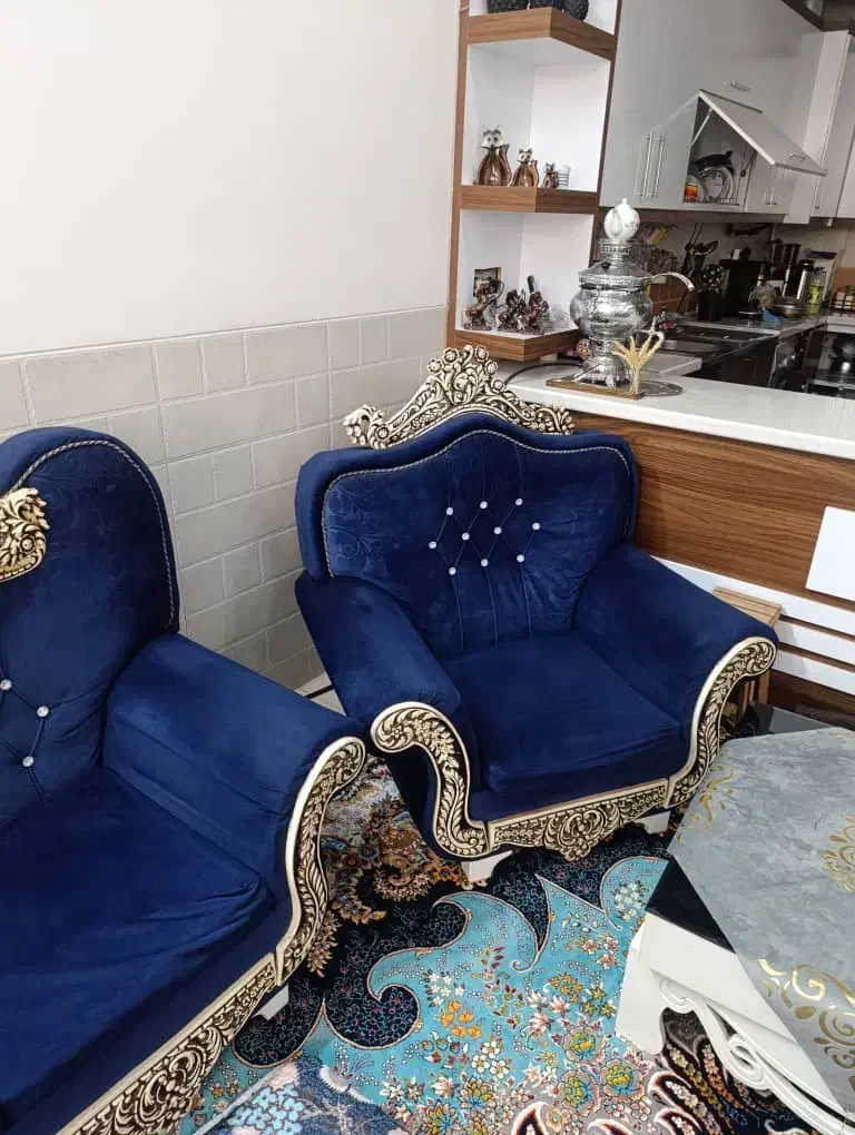 مبل ۹ نفره در حد نو|مبلمان خانگی و میز عسلی|یزد, |دیوار