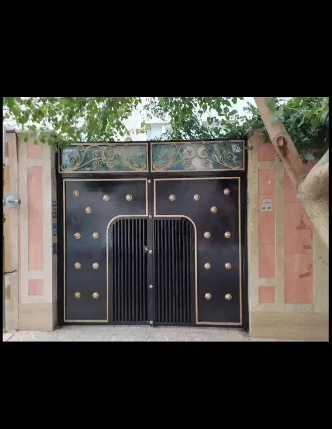 رنگ درو پنجره باپیستوله|خدمات پیشه و مهارت|محمدیه-قزوین, |دیوار