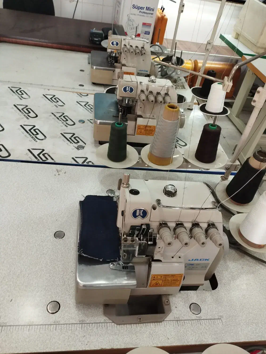 سردوز 5نخ|چرخ خیاطی و ریسندگی|شیراز, رکنآباد|دیوار