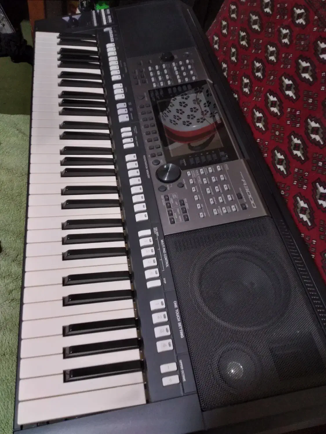 a3000 تمیز|پیانو، کیبورد، آکاردئون|فریمان, |دیوار