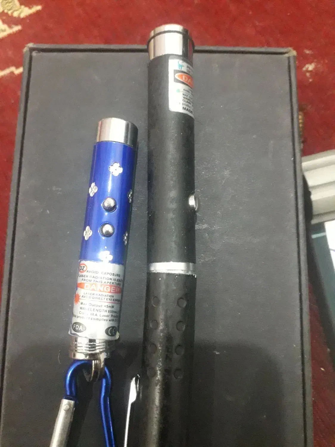 این نان یک قفل است ودو تا لیزر بزرگه 100 تومان|اسباببازی|سراوان, |دیوار