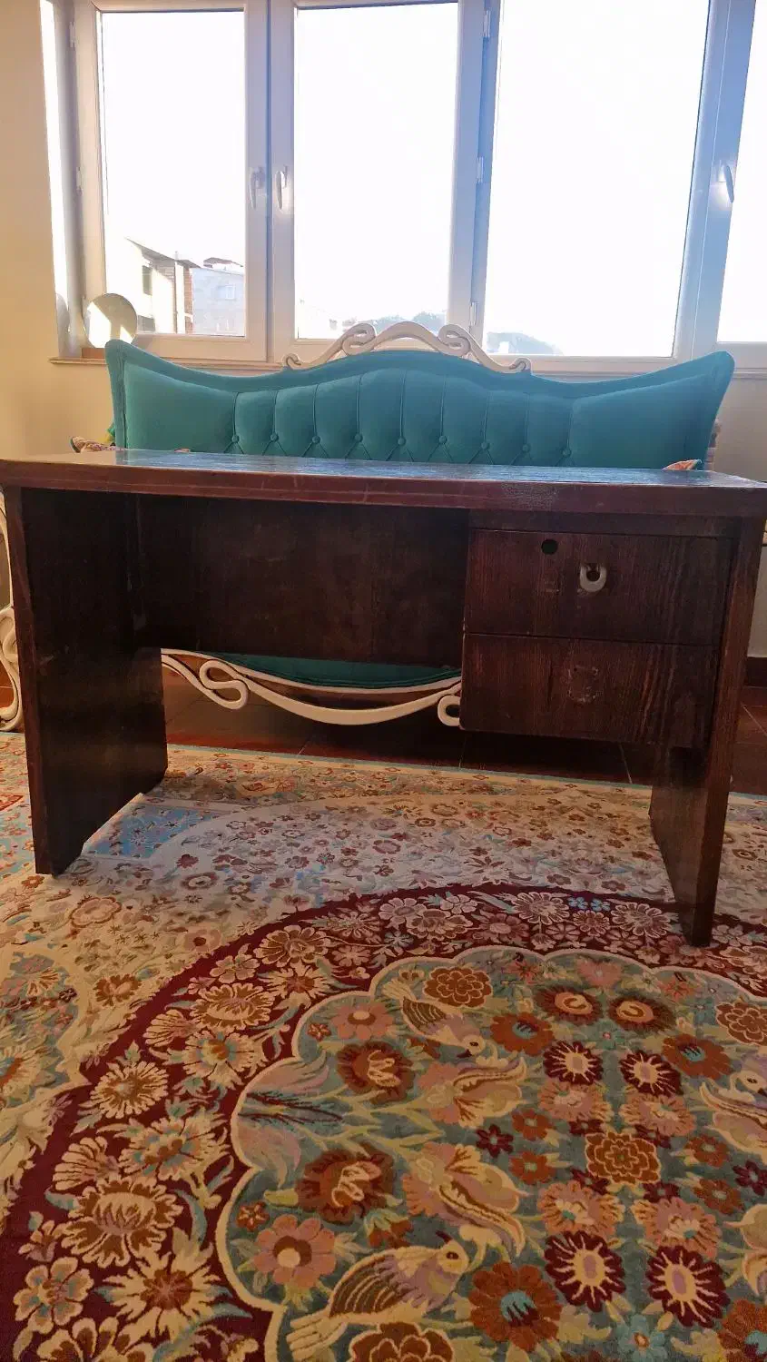 میز|میز تحریر و کامپیوتر|لاهیجان, شهرک جانبازان|دیوار