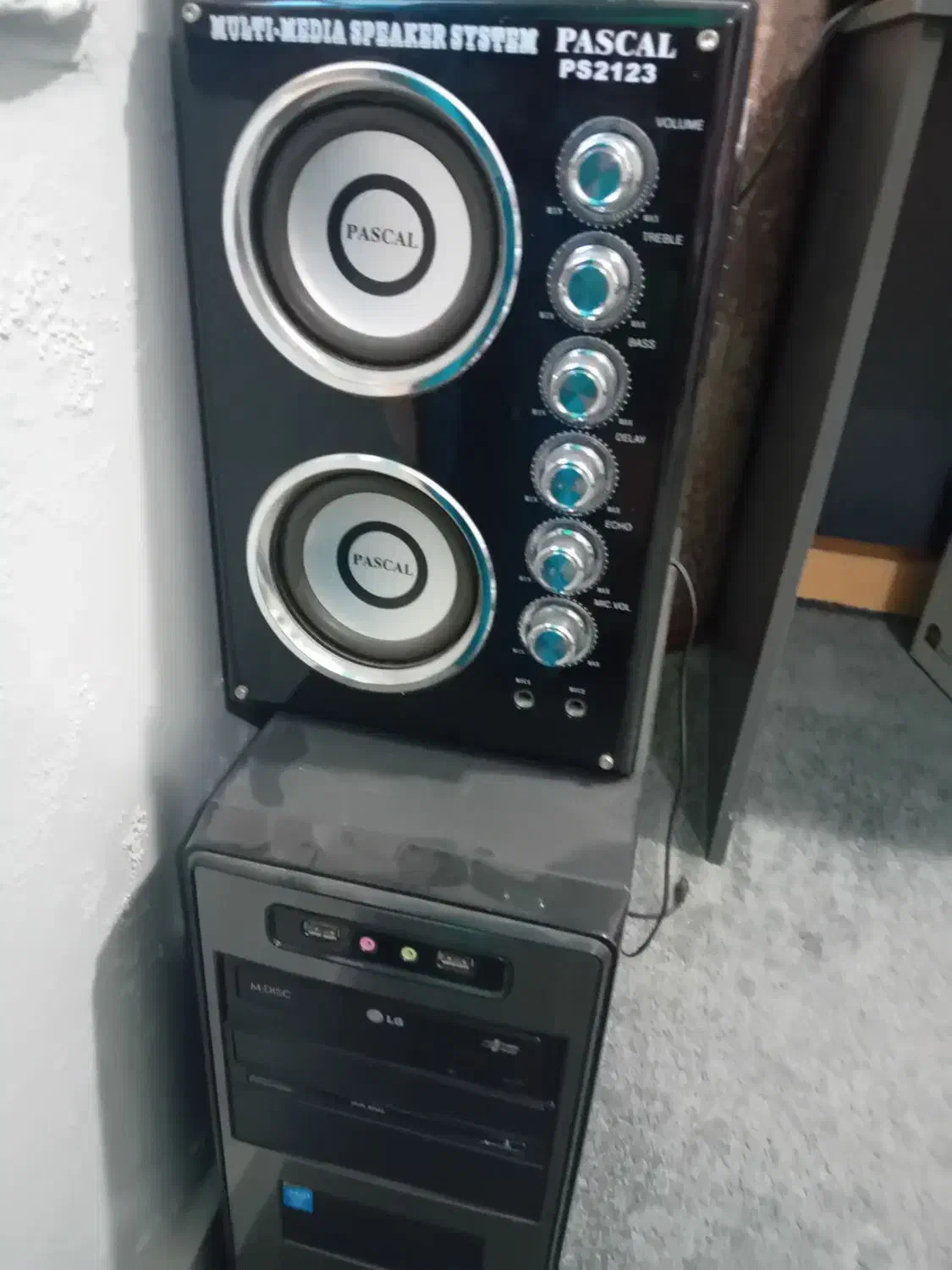 کامپیوتر به همراه باند و مانیتور|رایانه رومیزی|ایذه, |دیوار