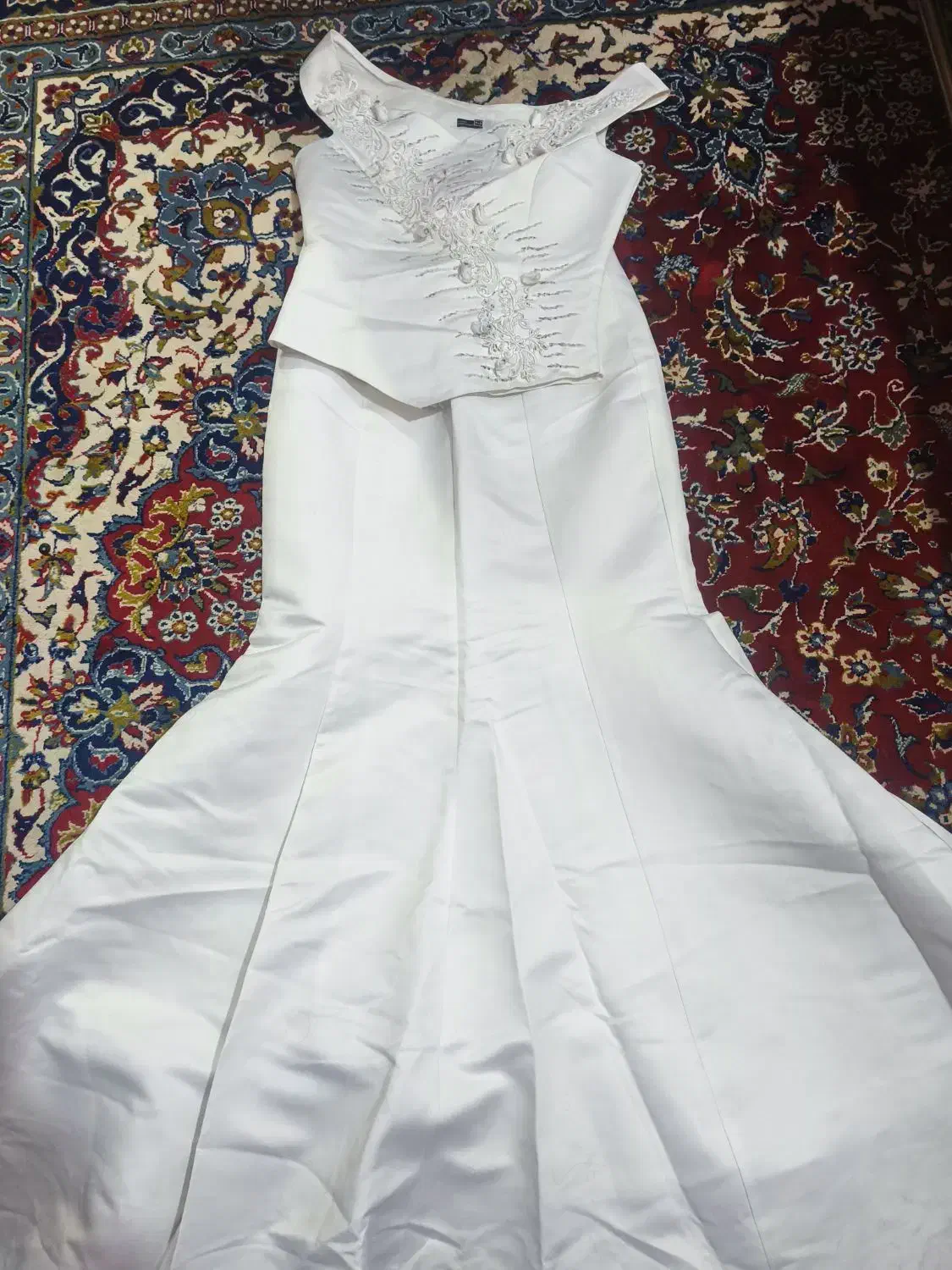 لباس مجلسی سفید|لباس|کرمان, |دیوار