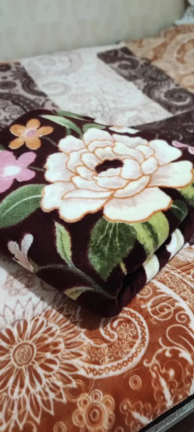 فرش سه متره فانتزی|فرش|اردبیل, |دیوار