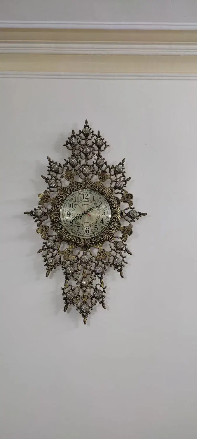 ساعت برنجی صفحه طلایی|ساعت دیواری و تزئینی|بهارستان, |دیوار