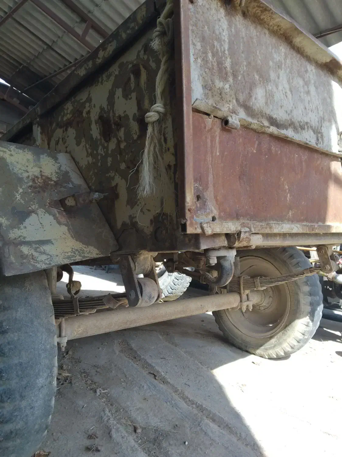 تریلی یدکش|ابزارآلات|میاندوآب, |دیوار