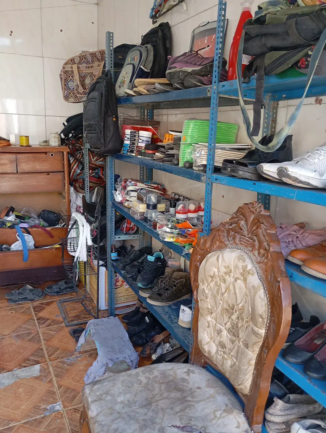 تعمیر کیف و کفش وکاپشن سورن|کیف، کفش، کمربند|یزد, |دیوار