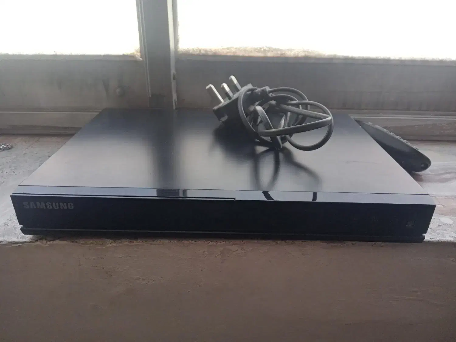 گلیم فرش.دستگاه دی وی دی|گلیم، جاجیم، گبه|کرمانشاه, |دیوار