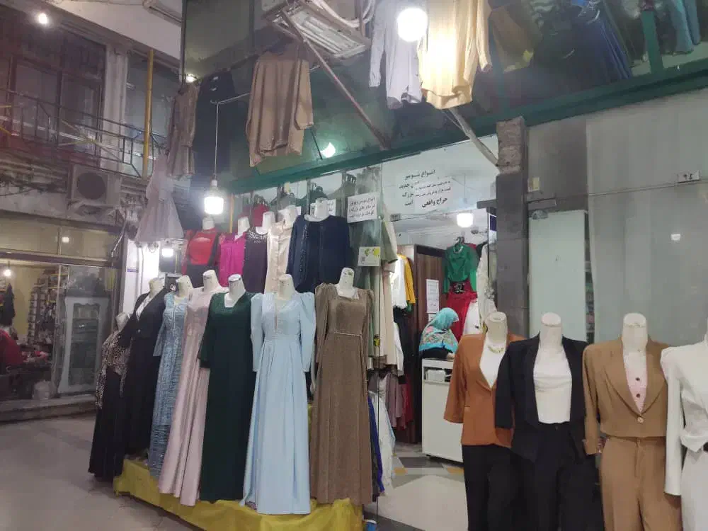 مغازه اجاره ای خ خمینی پاساژ عقیلی|اجارهٔ مغازه و غرفه|گرگان, |دیوار