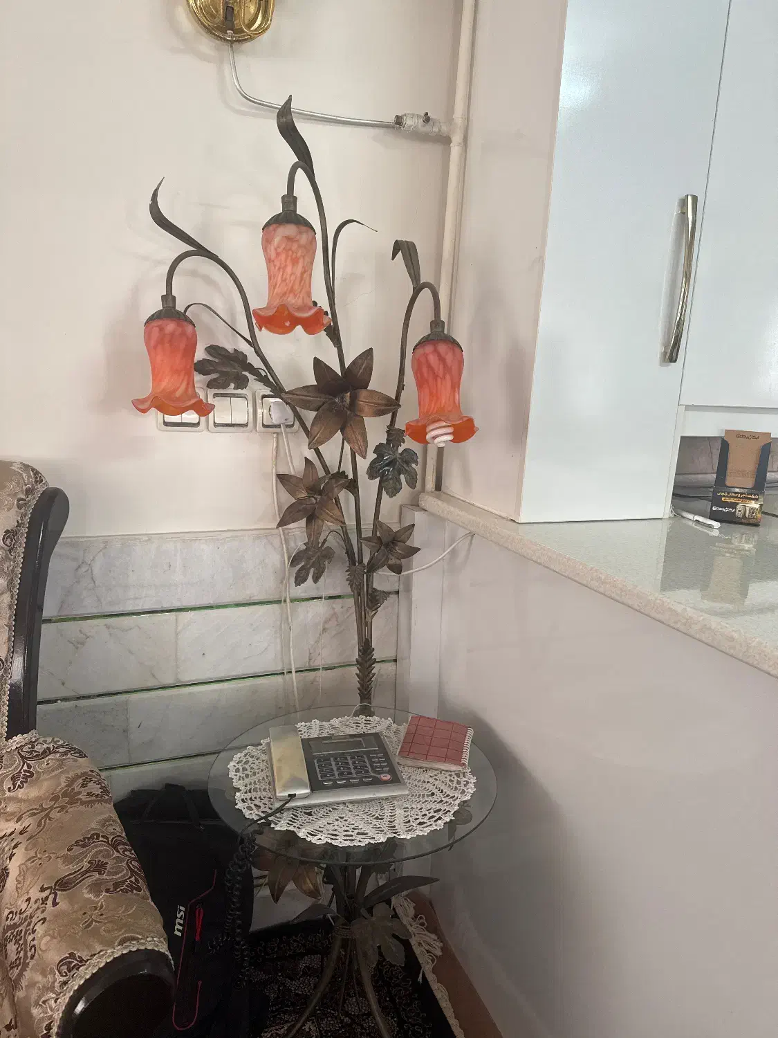 میز تلفن و چراغ|میز تلفن|زنجان, |دیوار