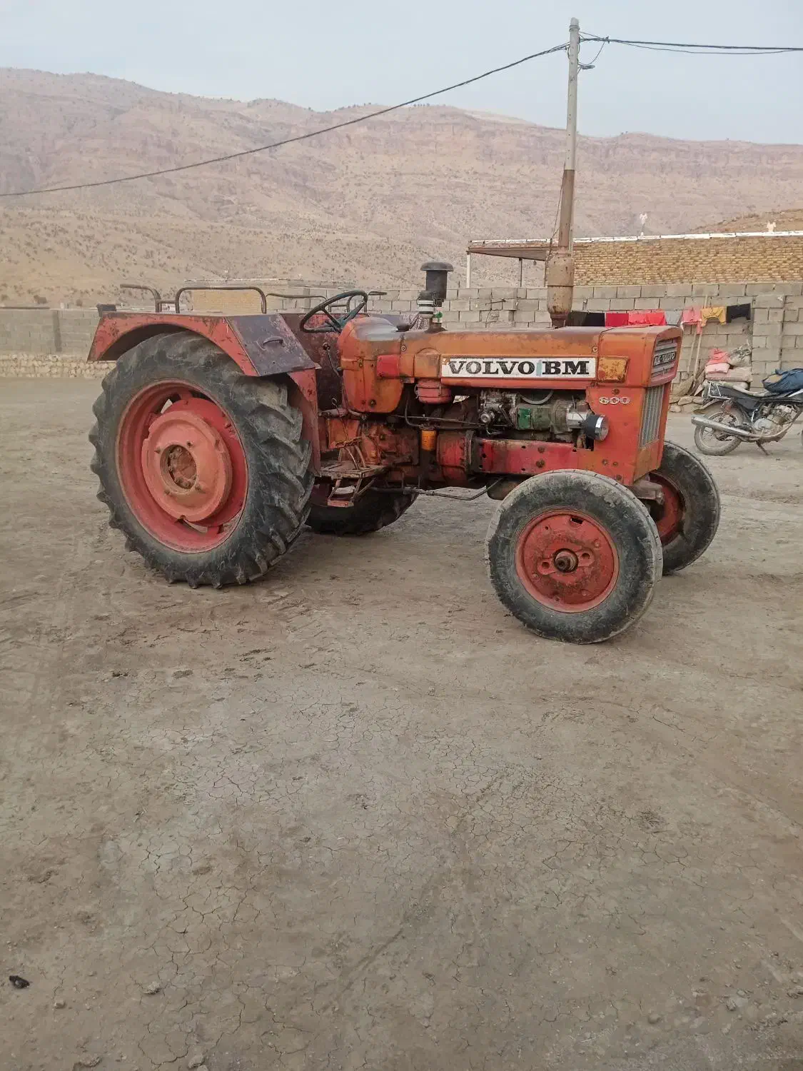تراکتور بی ام ۳سیلندر|خودرو سنگین|کوهدشت, |دیوار