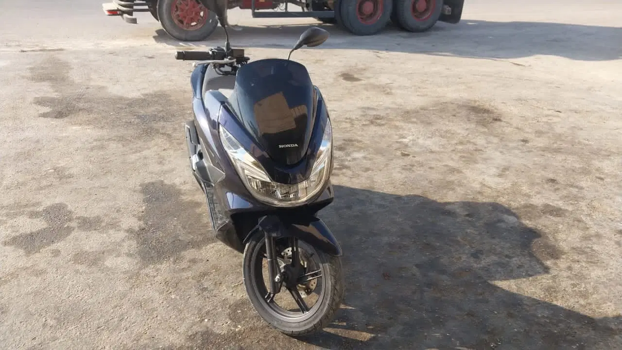 pcx2017.. 150|موتورسیکلت|ریگ, |دیوار