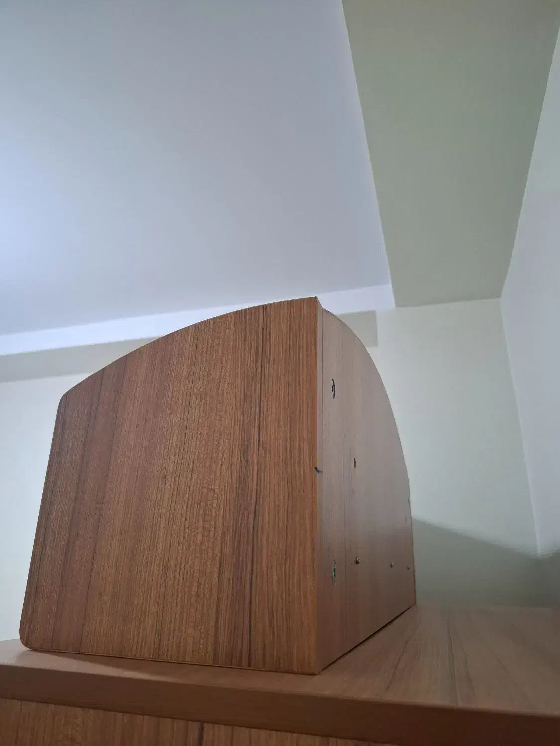 دکوری|کتابخانه، شلف، قفسه‌های دیواری|قدس, شهر‌قدس|دیوار