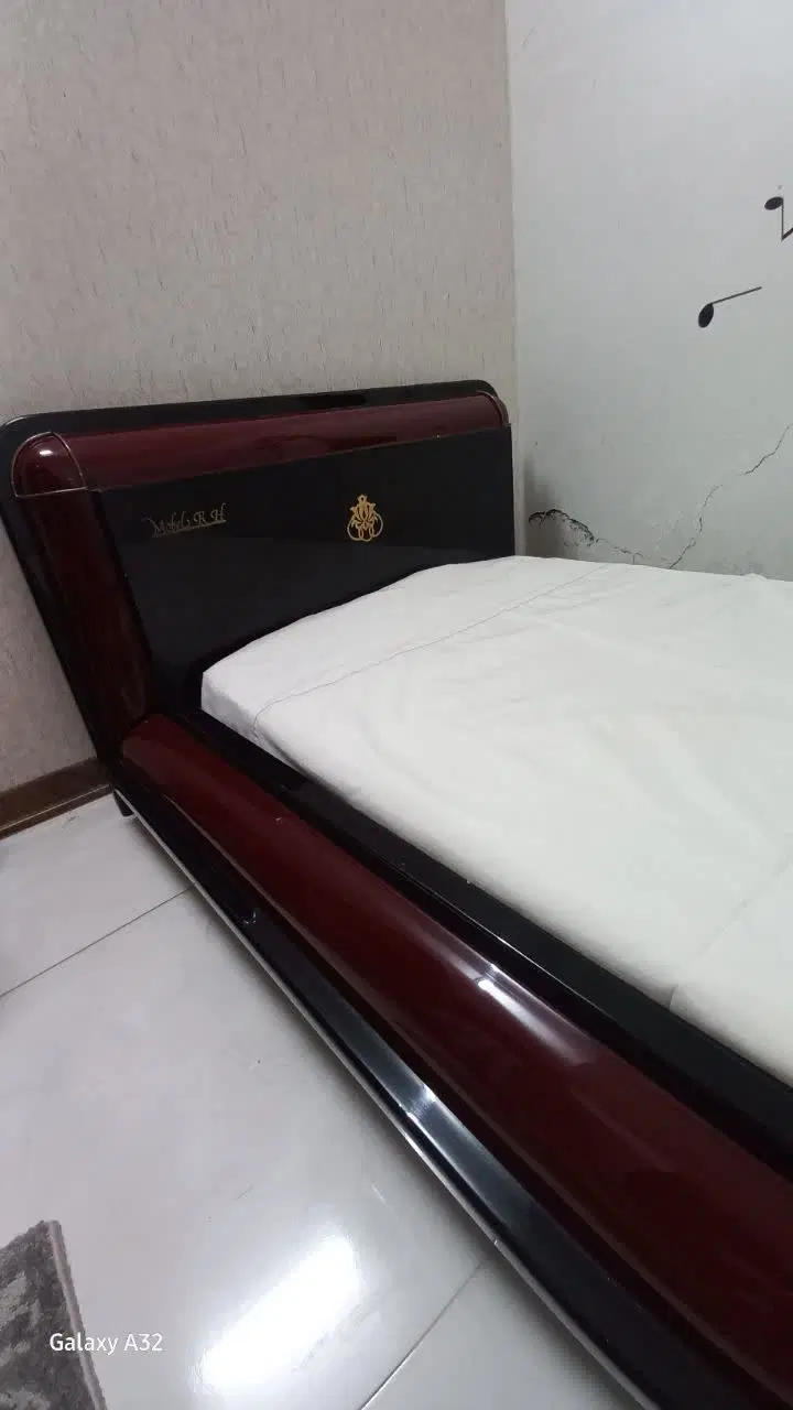 تخت|تخت و سرویس خواب|رفسنجان, |دیوار
