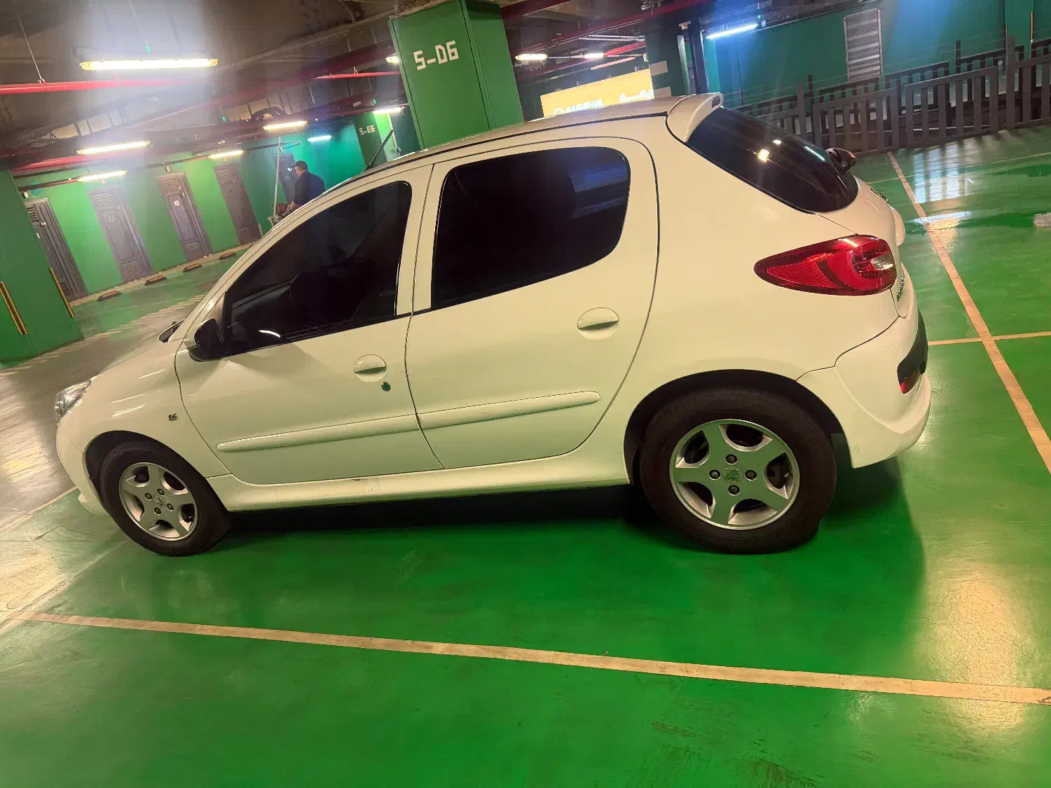 207مدل 96|خودرو سواری و وانت|تهران, فردوسی|دیوار