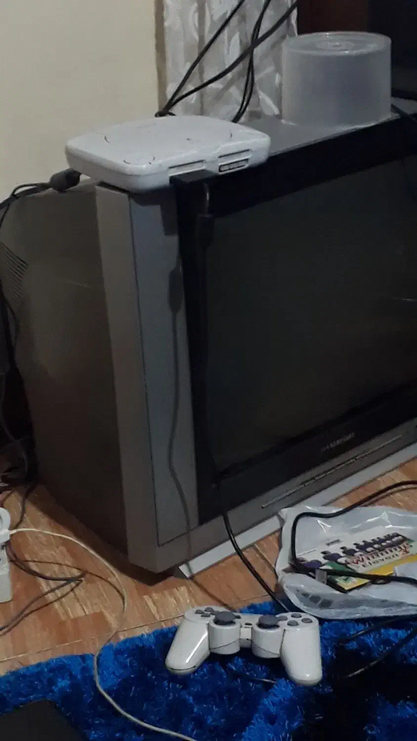 سونی ۱ کاملا سالم|کنسول، بازی ویدئویی و آنلاین|رشت, نظری|دیوار