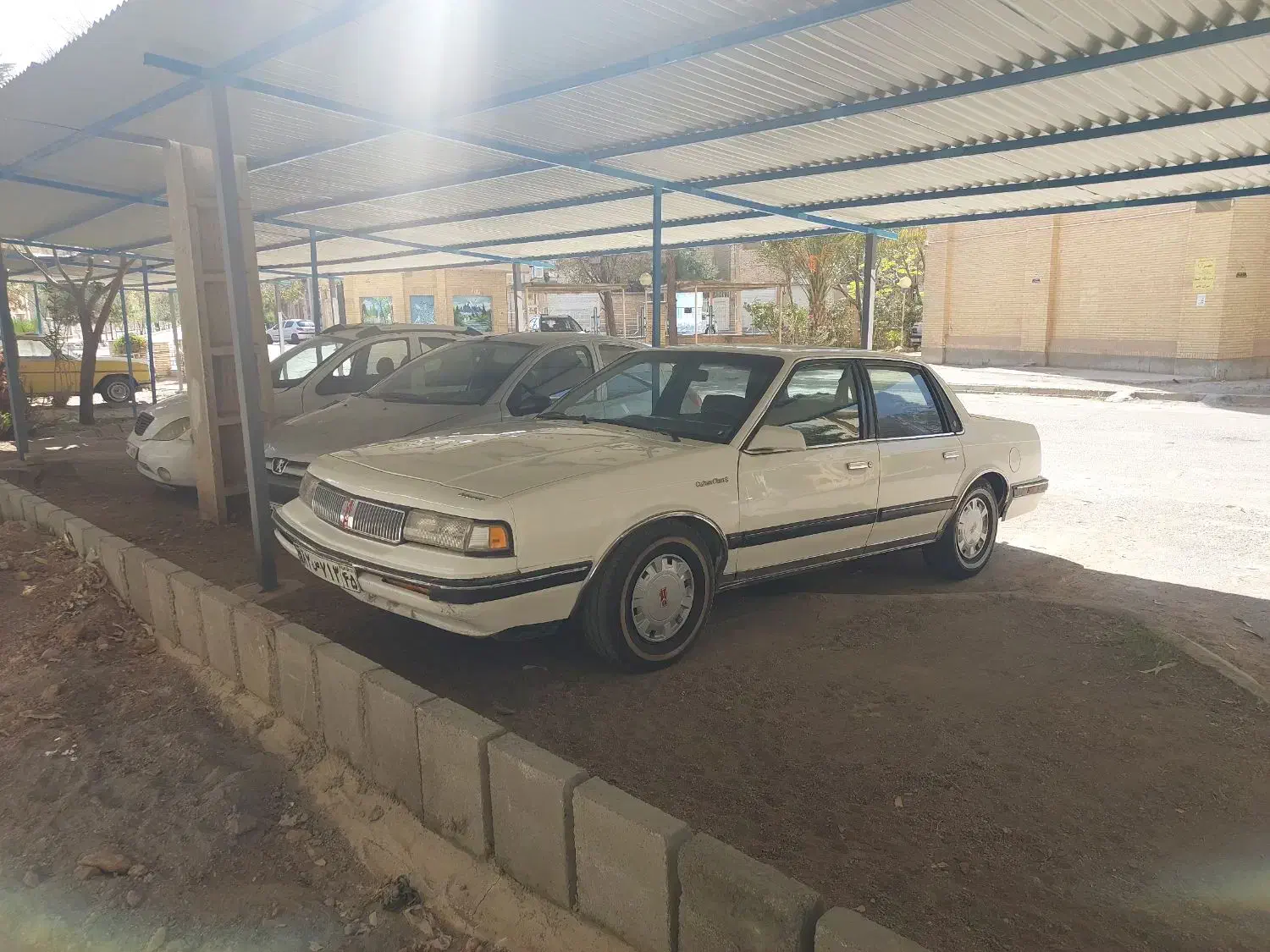 الدزمبیل کاتلاس اتومات ۱۹۹۰|خودرو کلاسیک|کرمان, |دیوار