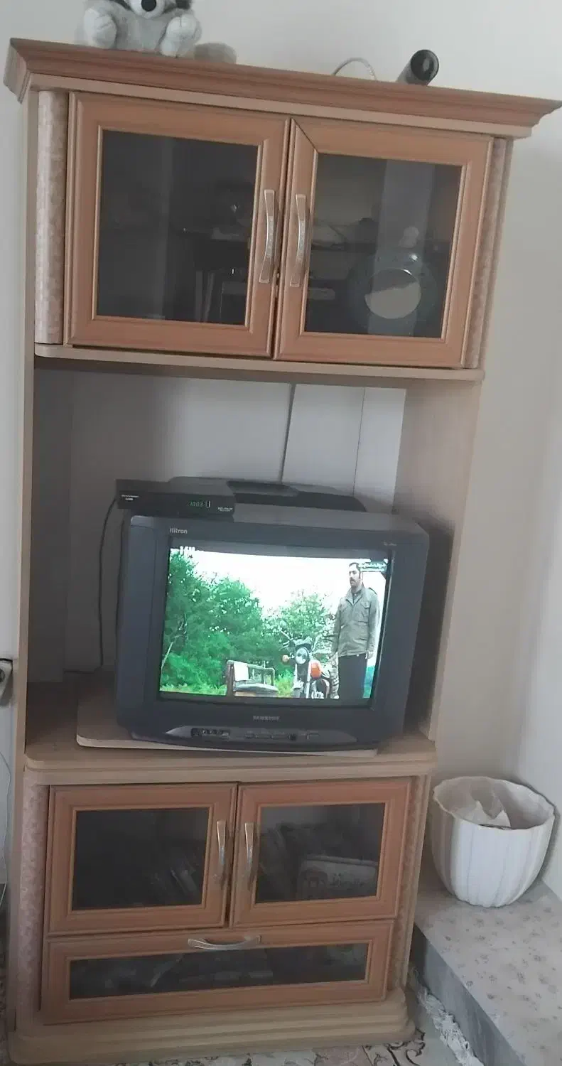 تلویزیون۲۱ اینچ|تلویزیون و پروژکتور|خمینی‌شهر, |دیوار