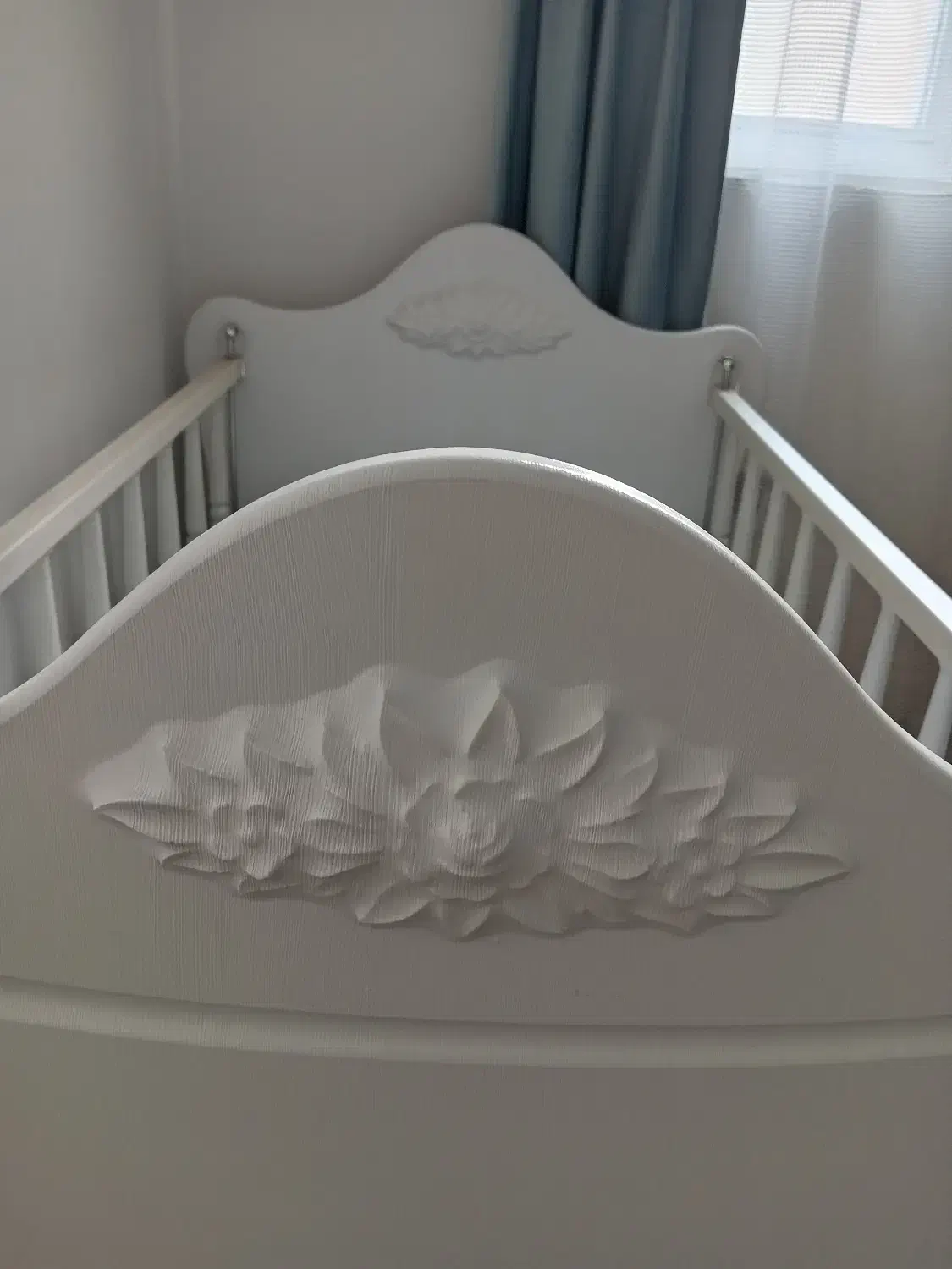 تخت نوزاد یا تخت کودک با تشک طبی|تخت و صندلی بچه|ری, دولت‌آباد|دیوار