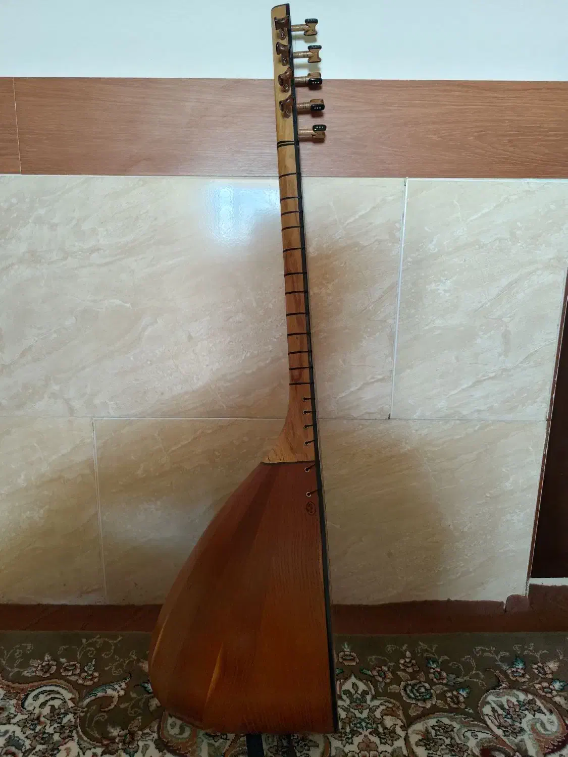 ساز محلی قوپوز(عاشیقی)|سازهای سنتی|ابهر, |دیوار