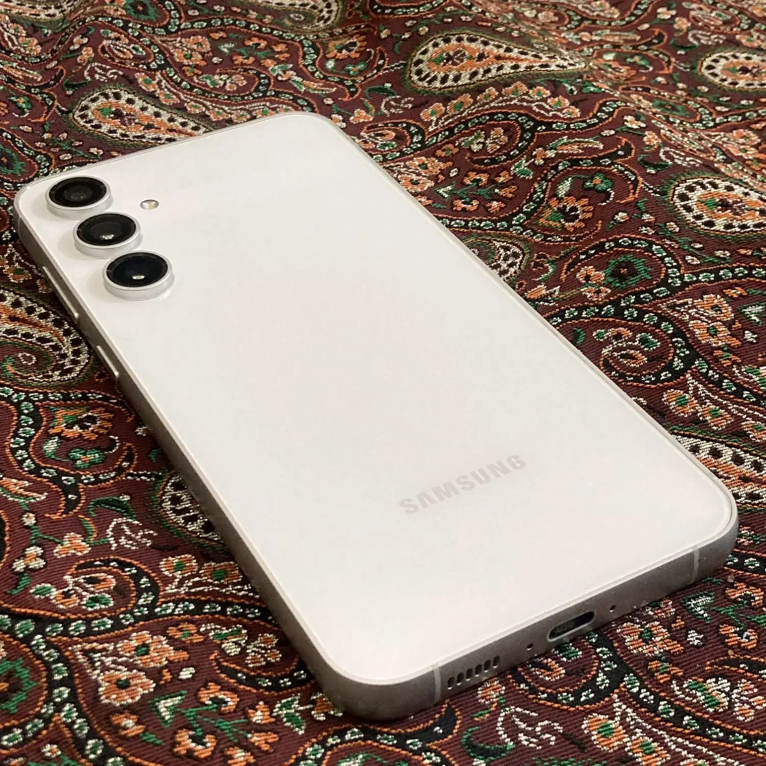 سامسونگ S23 FE سفید با گلس پرایوت|موبایل|مشهد, فرهنگ|دیوار