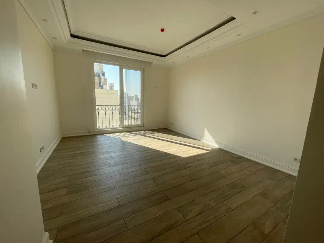 ۳۰۰مترتکواحدی۵ساله پاسداران۳پارکینگ(معاوضه)|فروش آپارتمان|تهران, پاسداران|دیوار