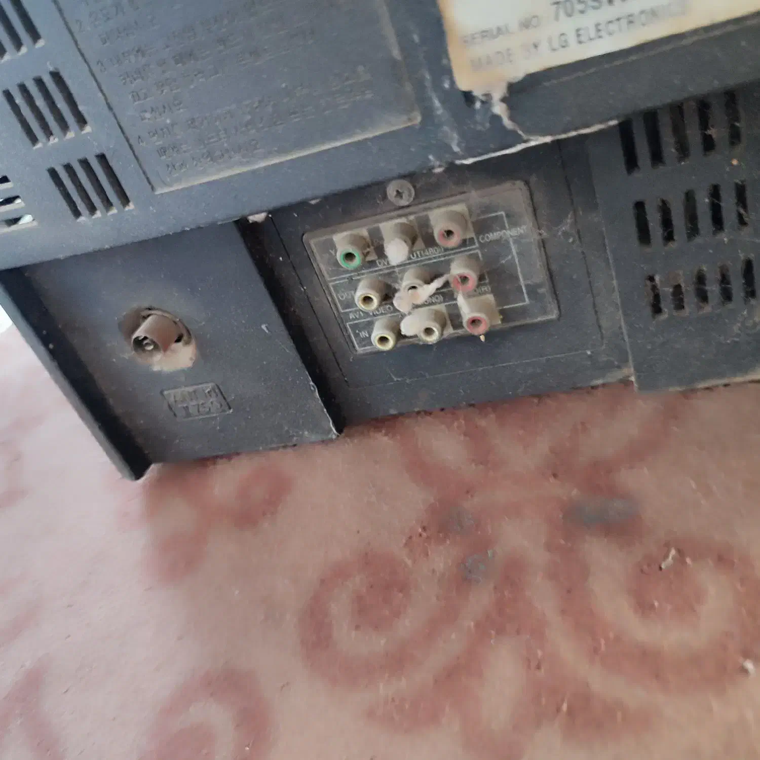 دو عدد تلویزیون سالم|تلویزیون و پروژکتور|علی‌آباد کتول, |دیوار