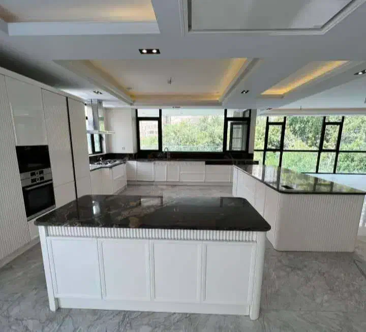 اجاره ۲۴۰ متر فرمانیه/برج باغی منحصر بفرد/هتلینگ