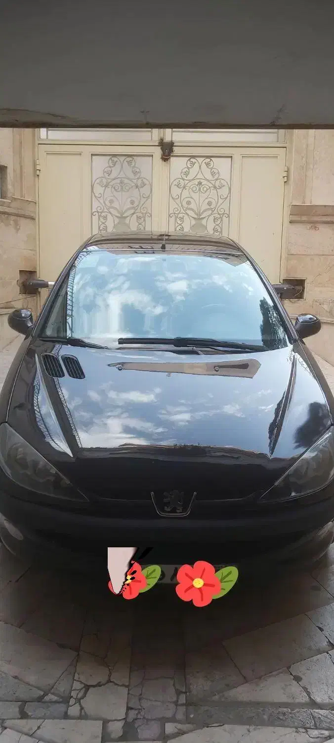 پژو۲۰۶|خودرو سواری و وانت|تهران, منیریه|دیوار