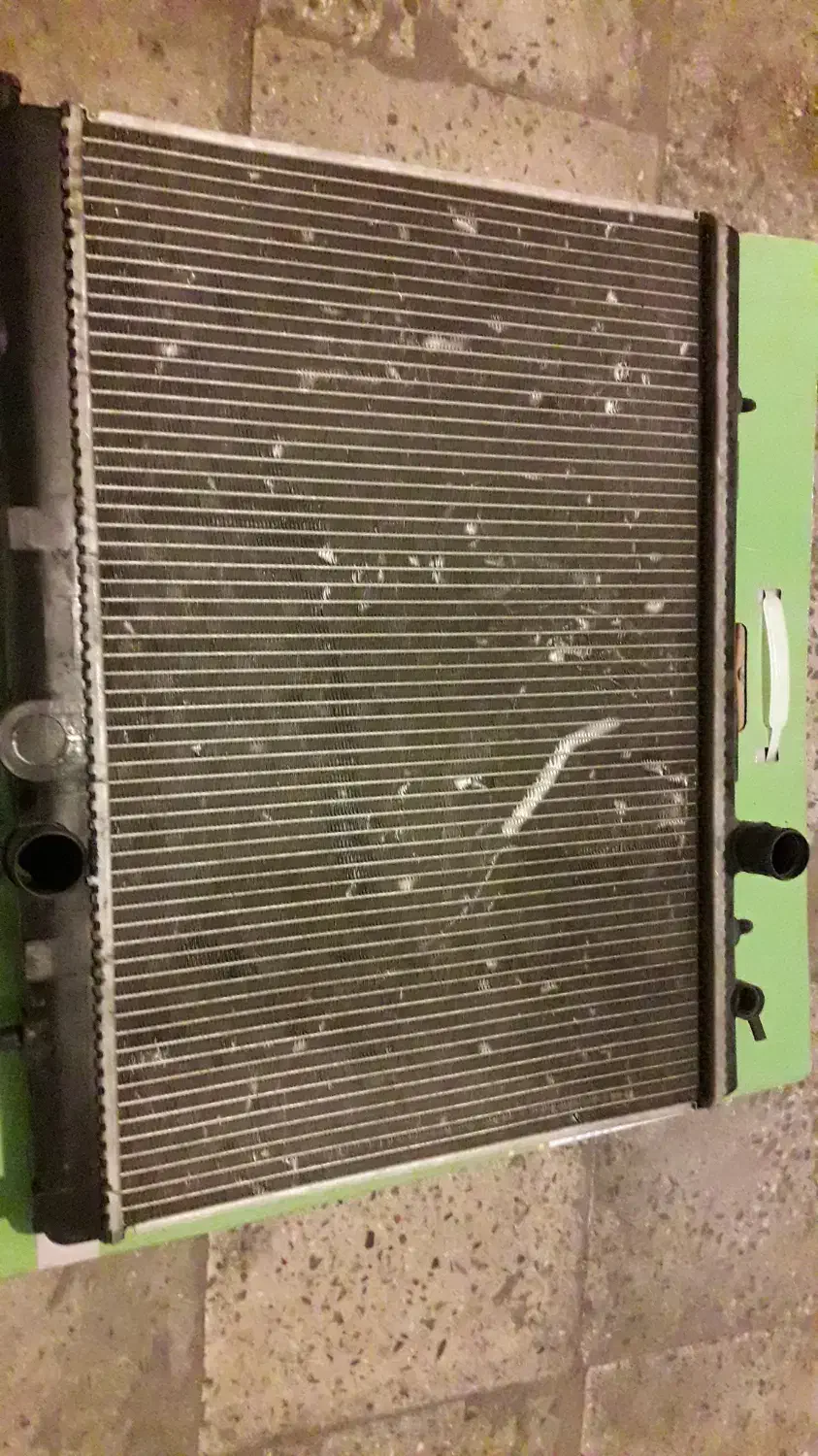 رادیاتور ۲۰۶ و رانا|قطعات یدکی و لوازم جانبی|تهران, پونک|دیوار