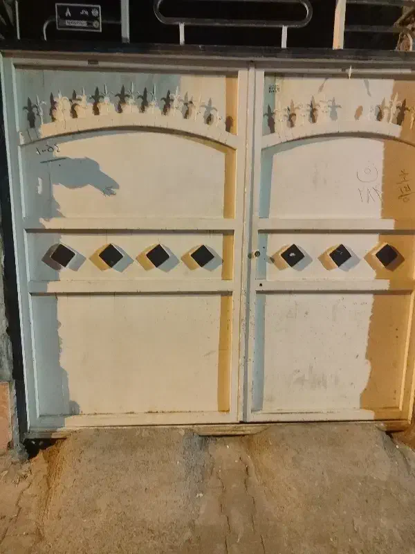 درب ماشین رو بزرگ|مصالح و تجهیزات ساختمان|تربت جام, نظامی|دیوار