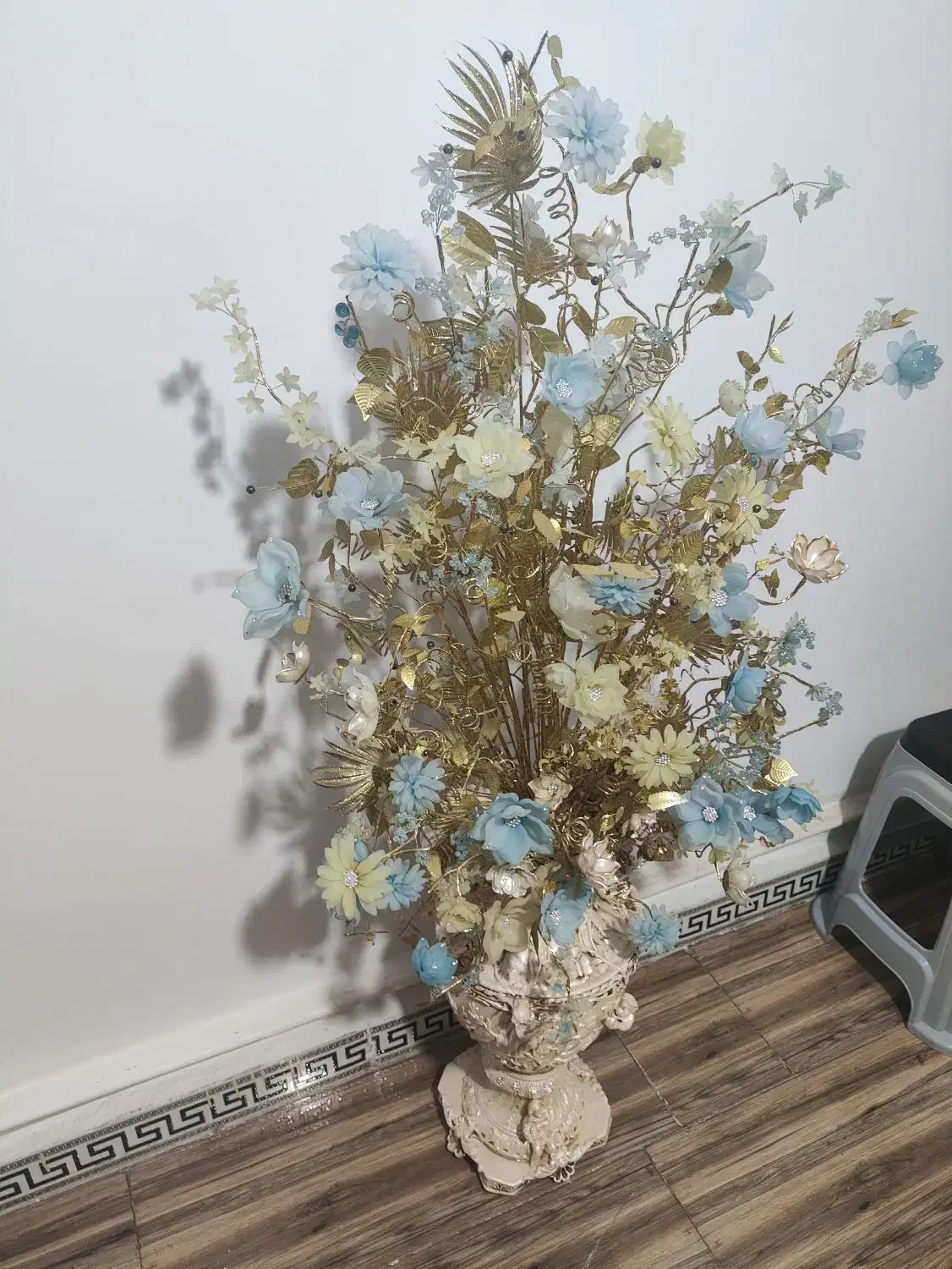 گل مصنوعی|گل مصنوعی|هشتگرد, شهرک راه آهن|دیوار