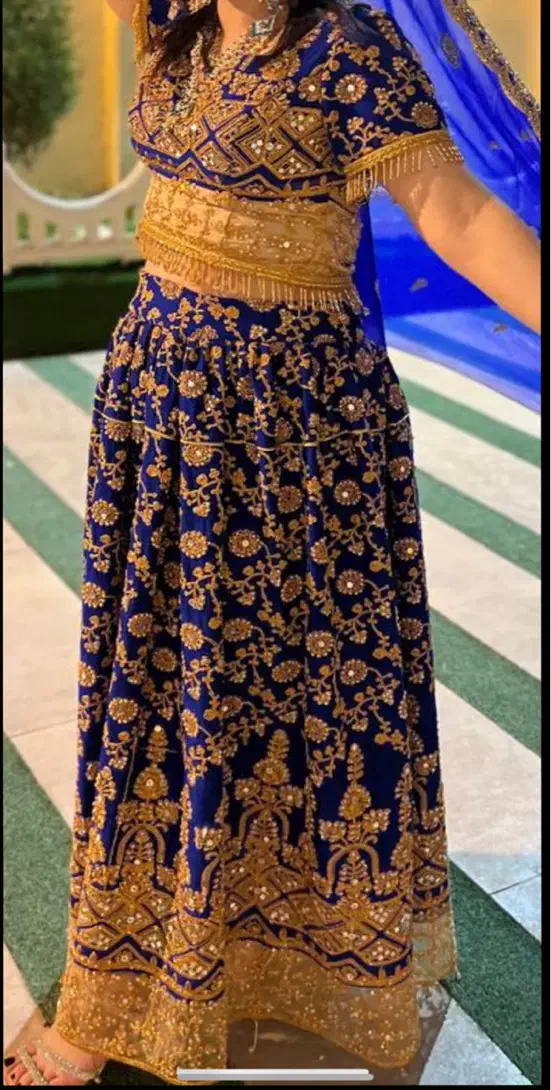 کرایه لباس هندی ارزان بدوید خیلی لباس دیگه هم دارم|لباس|بندر گناوه, |دیوار